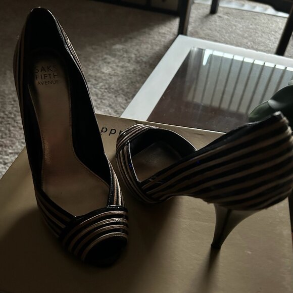 Saks Fifth Avenue Shoes - Saks Pumps